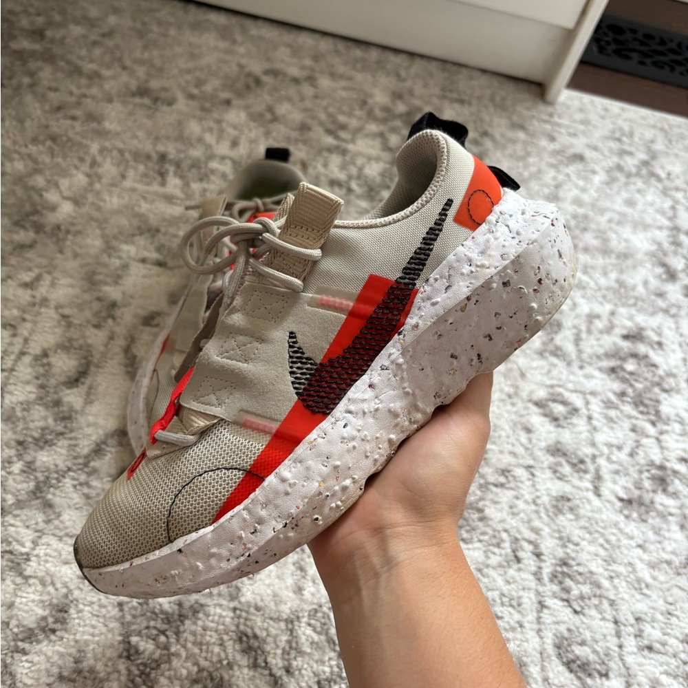 Nike Beige and Orange Sneakers